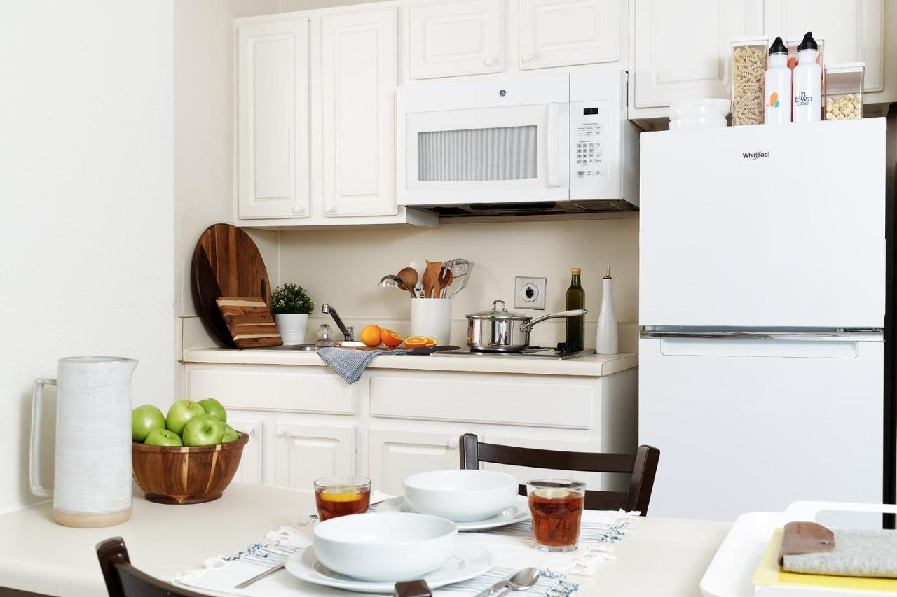 Intown Suites Extended Stay Arlington Tx - Oak Village Εξωτερικό φωτογραφία